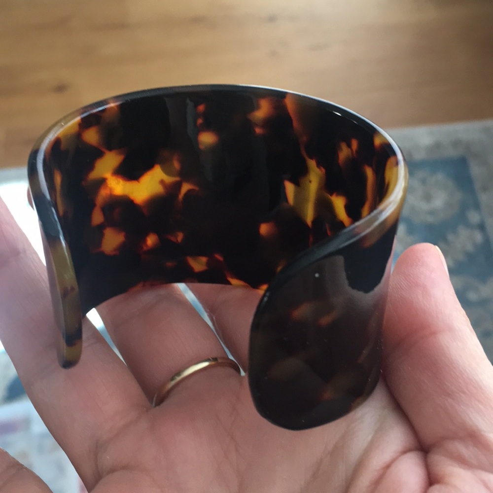 Tortoise Shell Cellulose Acetate Cuff Bracelet - image 4